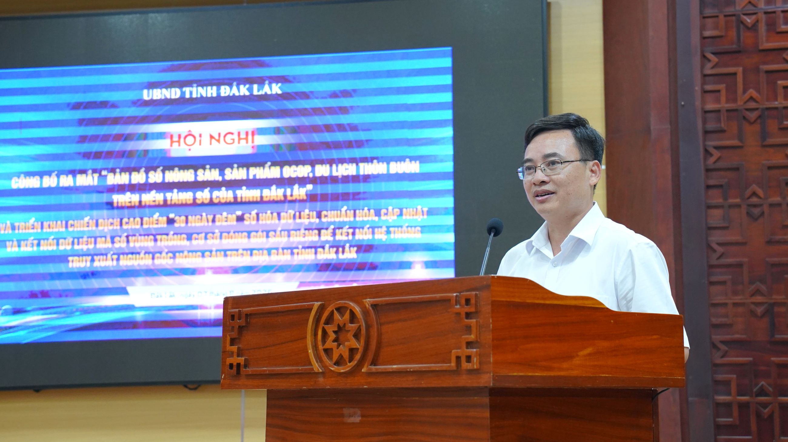 ông Mạnh 7.8